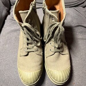 This is a pair of Universal Thread Women's Teagan Lace-Up Sneaker Boots in olive